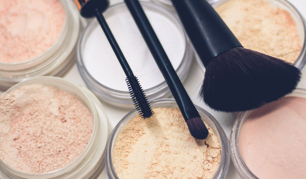 2025_Home makeup kit